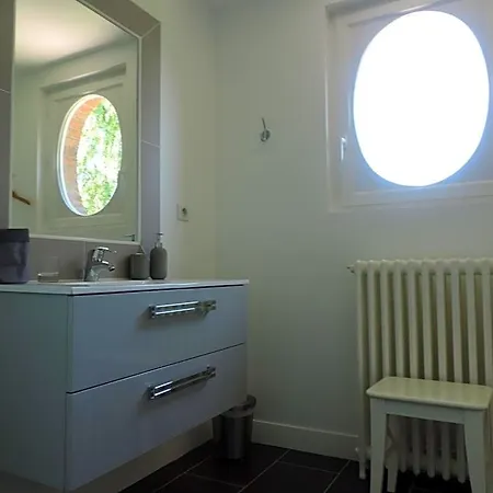 D'hotes De Oda ve Kahvaltı La Bucaille