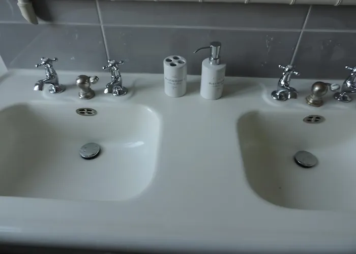 D'hotes De Bed & Breakfast 3*